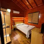Babylontown Otel